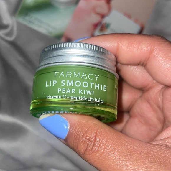 Farmacy Lip Smoothie Peptide Lip Balm kiwi bundle - Picture 5 of 11